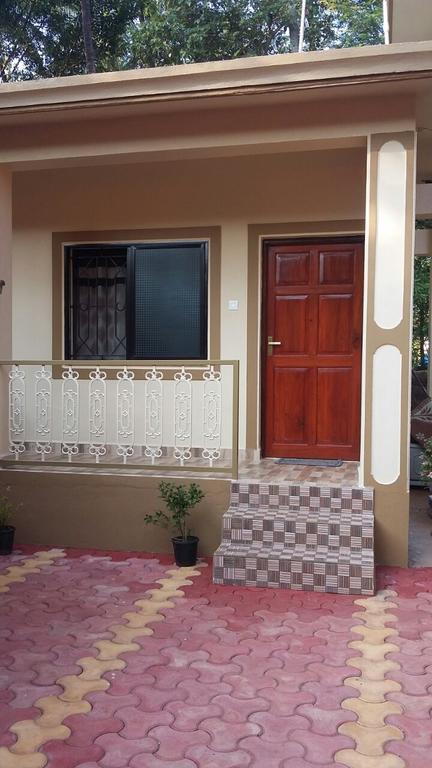 Martinet Vagator Guest House Bagian luar foto