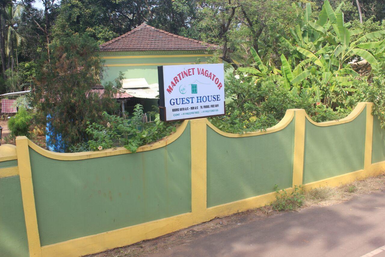Martinet Vagator Guest House Bagian luar foto