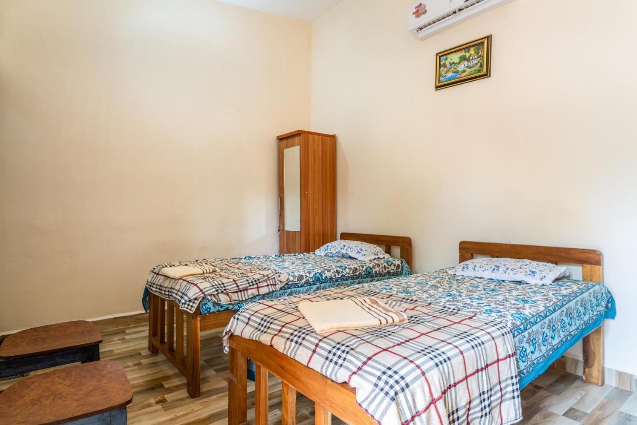 Martinet Vagator Guest House Bagian luar foto